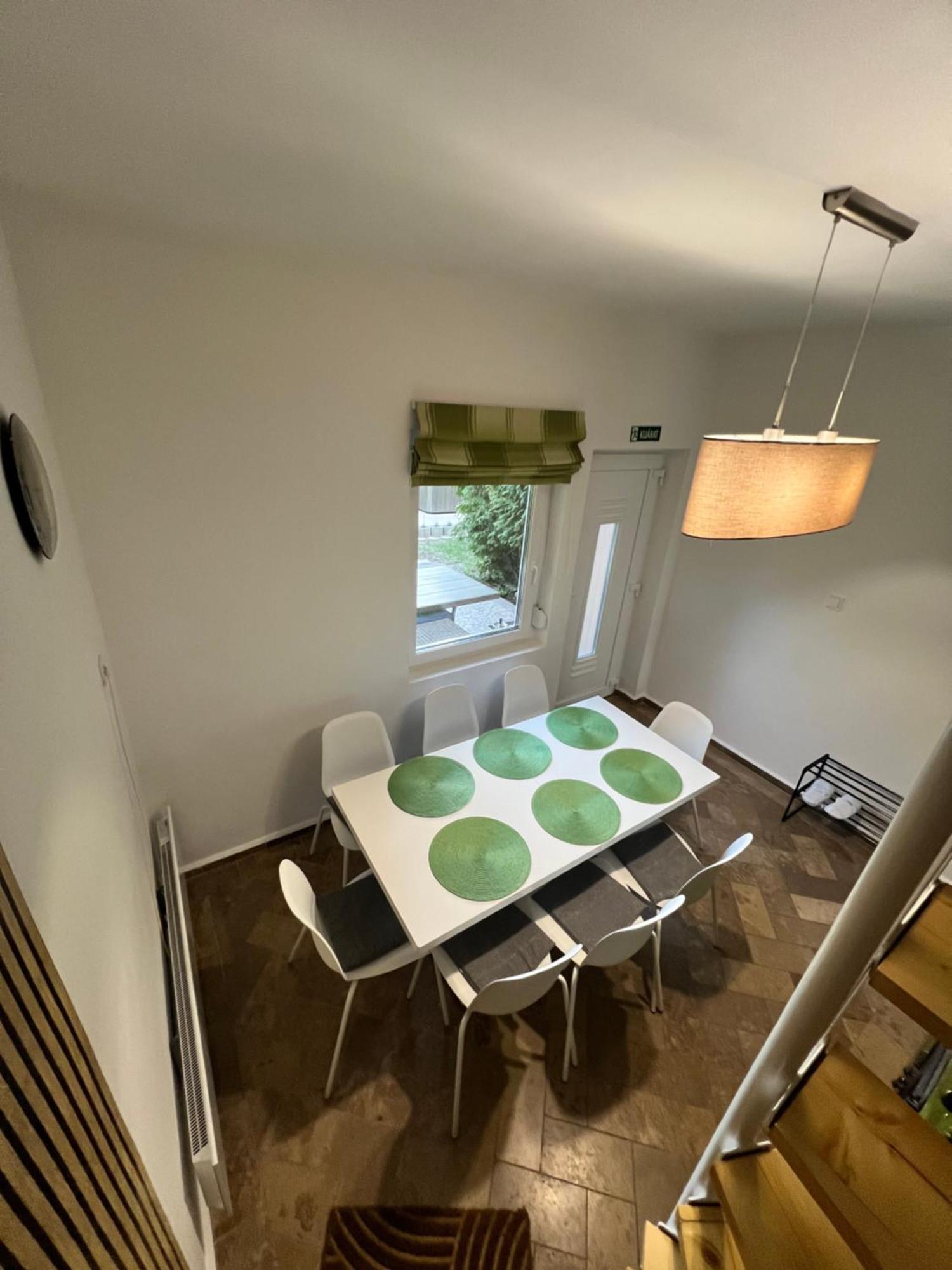 Pellegrini Apartman Балатонакали Экстерьер фото
